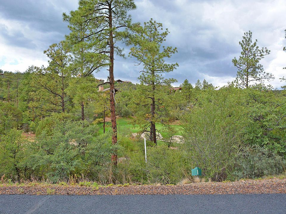 1st image of 584 Lodge Trail Cir