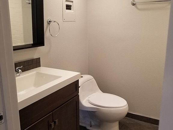 Completely updated bathroom / laundry
