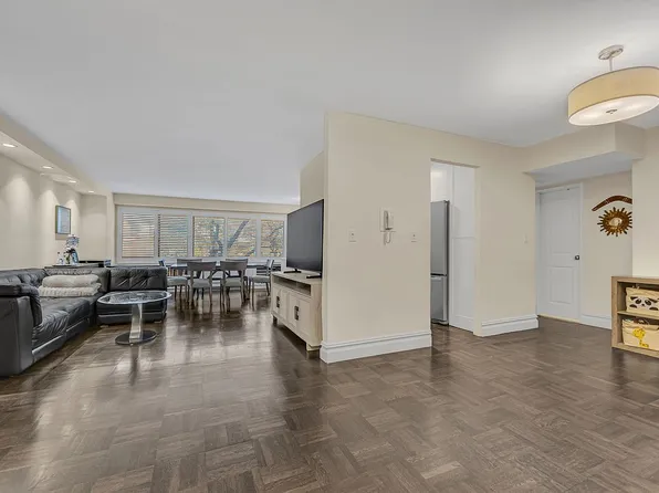505 E 79th St APT 2-M, Manhattan, NY 10075