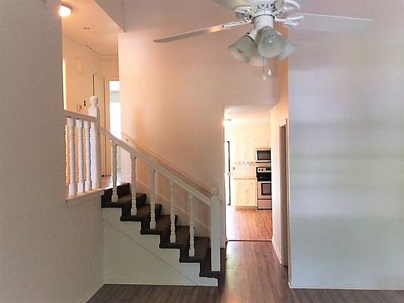 3rd image of 4544 Mercier St #1