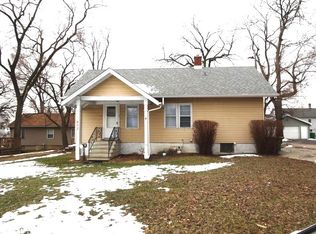 602 Jasper St, Joliet, IL 60436