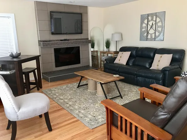 3925 NW 174th Ave, Beaverton, OR 97006