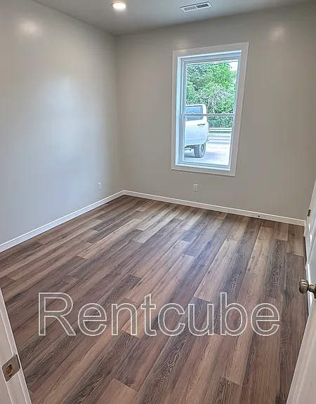 3860 Peru Rd — Photo 13