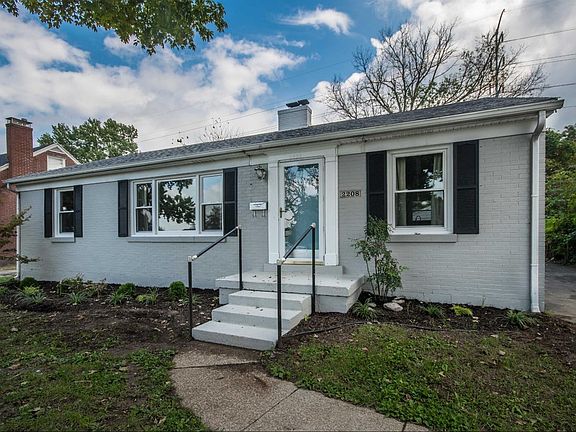 2nd image of 2208 Eastway Dr