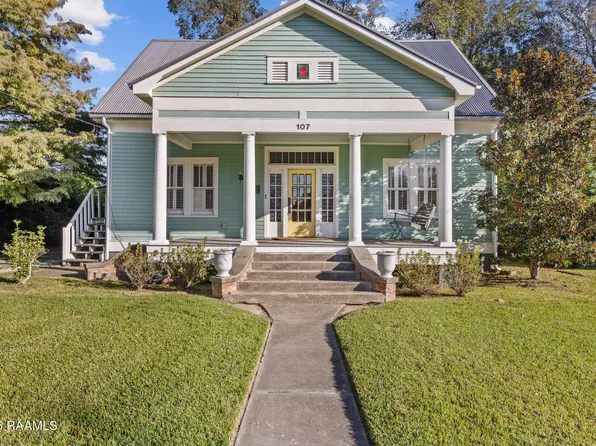 107 E Saint Peter St, Carencro, LA 70520