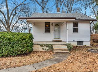 2747 Link Rd, Saint Louis, MO 63114