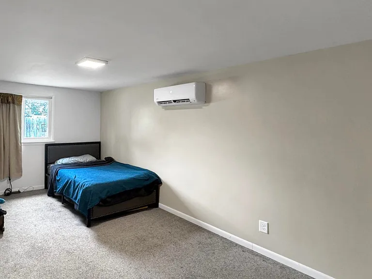 205 S Bryan Ave — Photo 20