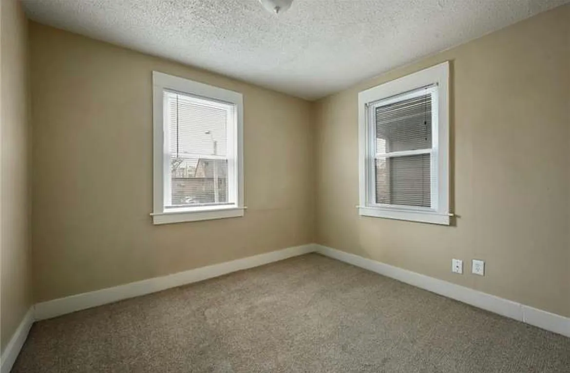Building Photo - 3815 Baltimore Ave #C