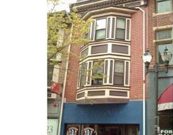 3rd image of 825 N Market St