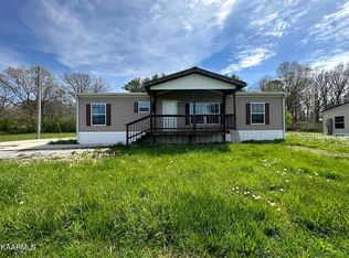 1329 Roy Owens Rd, Jamestown, TN 38556