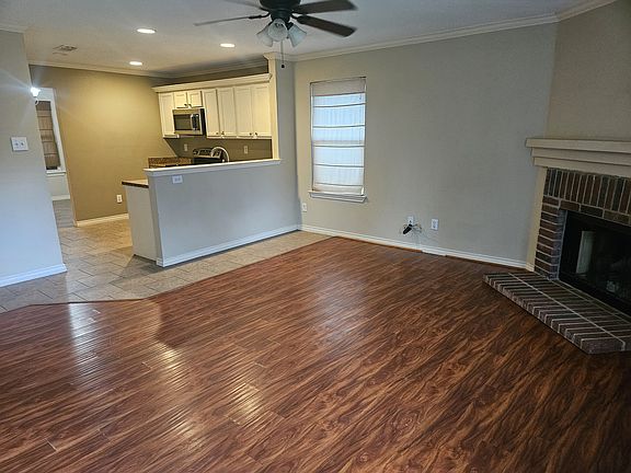 3rd image of 8708 Swan Park Dr