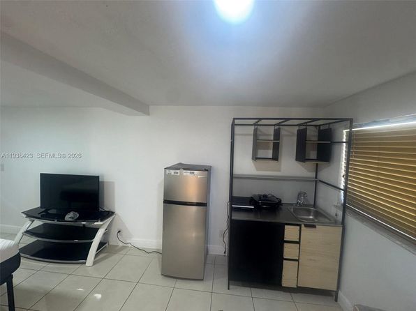 2021 Wilmington St #B