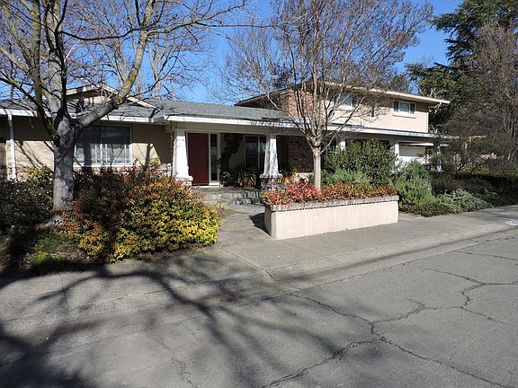 2nd image of 5607 Seward Ct