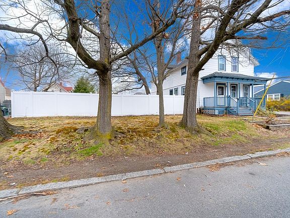 2nd image of 108 Darlingdale Ave