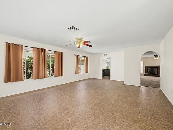 5th image of 4415 W MORROW Drive