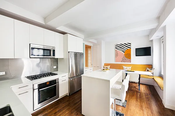 Sold by Corcoran | media 18