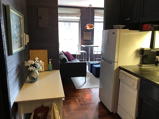 Rented by Douglas Elliman | media 20