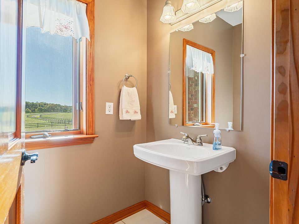 40th image of this home