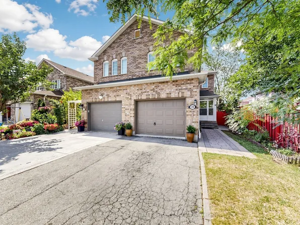 5290 Brookwood Ct, Mississauga, ON L5V 2K6