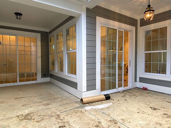 Covered Lanai