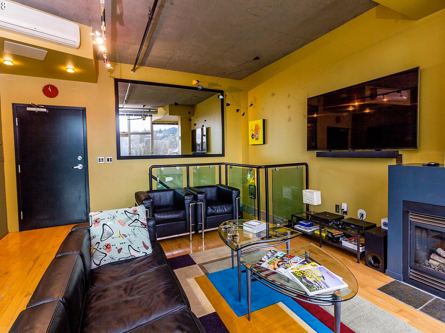 1 bed, 1000 sqft, $2,900 — Photo 2