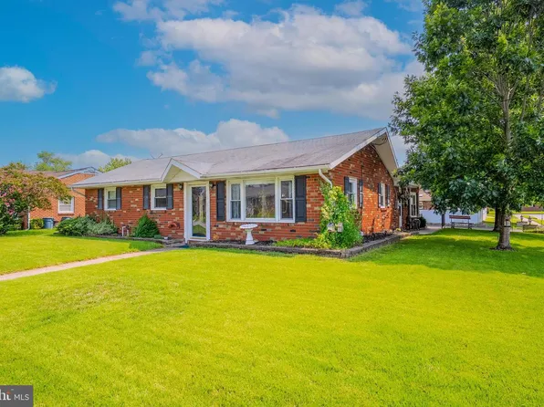 66 Troy Ave, Gibbstown, NJ 08027