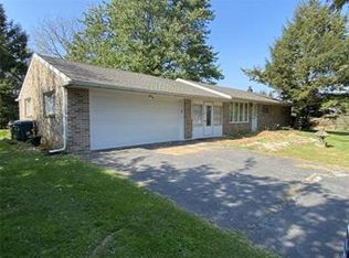 3351 Seiples Station Rd, Whitehall, PA 18052