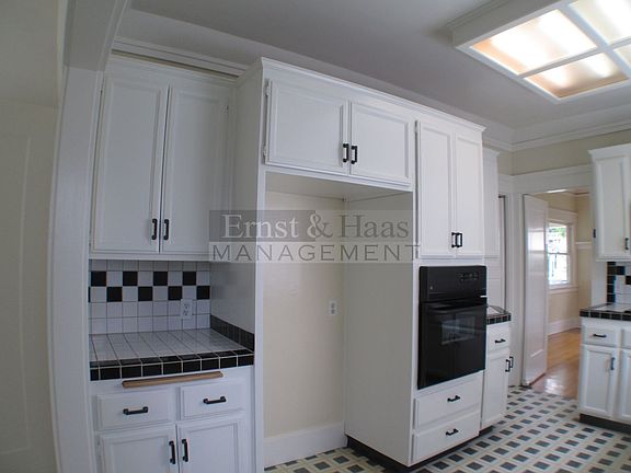 5th image of 3356 E 1st St #3356