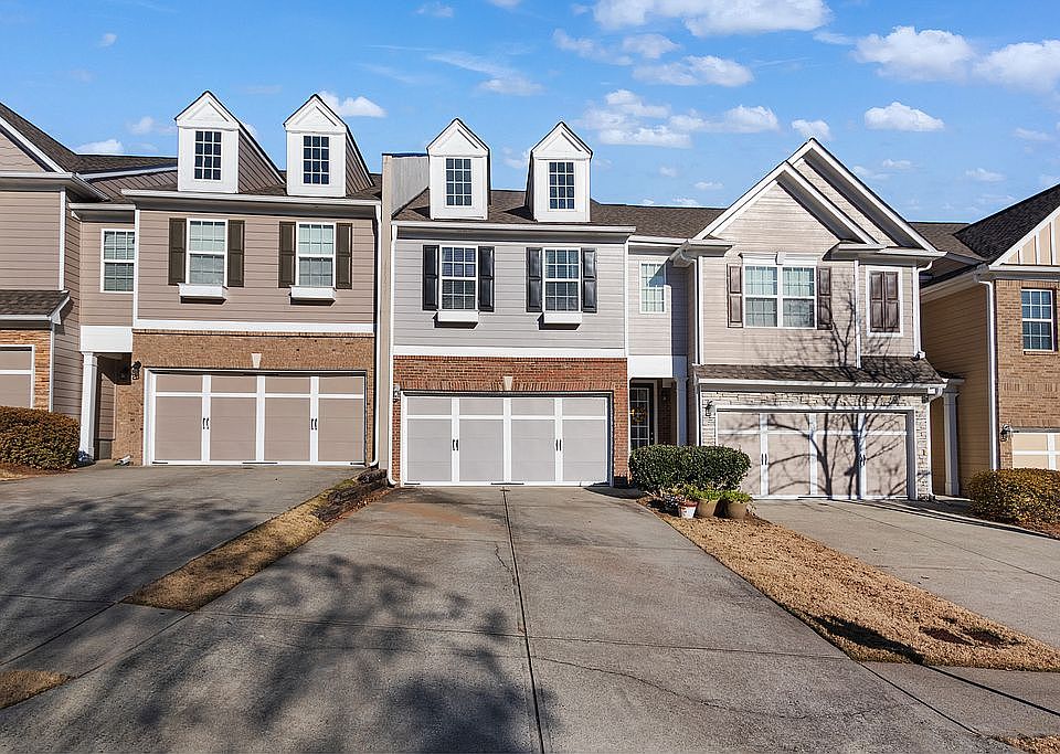 1st image of 948 Pierce Brennen Dr