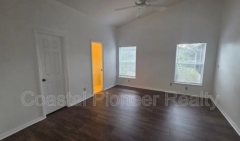 1731 Wakefield Dr — Photo 25