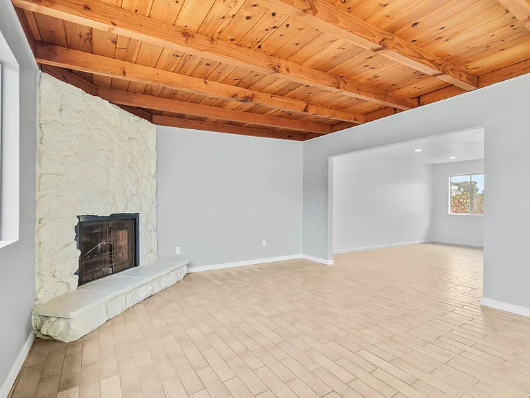 3717 Arruza St — Photo 12