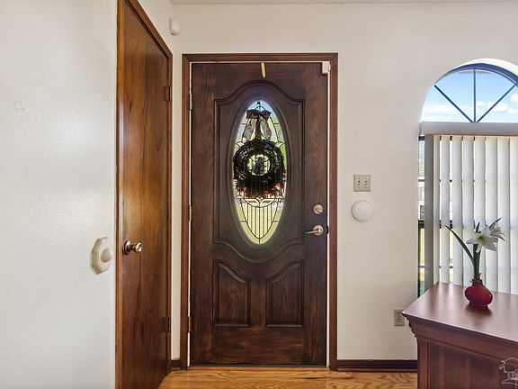 5th image of 5793 Sunview Dr