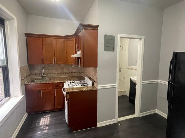449-451 Mount Prospect Ave #21