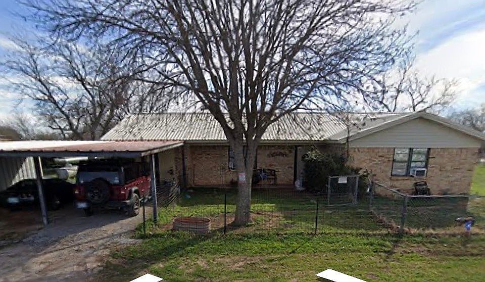 1st image of 218 9th St