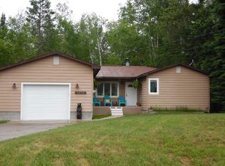3702 Victor Dr, Indian River, MI 49749