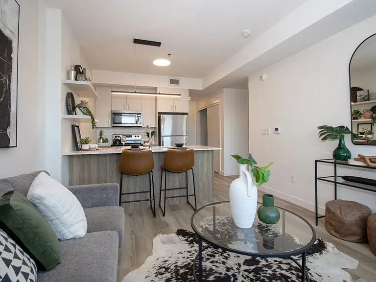 456 Gertrude Ave — Photo 10