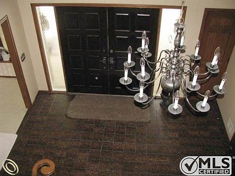 #4 Overhead of Entryway.jpg