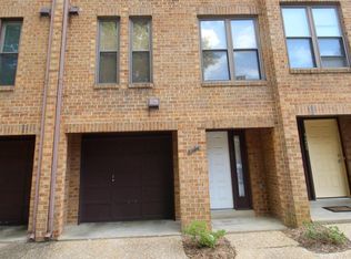 4406 7th St N, Arlington, VA 22203
