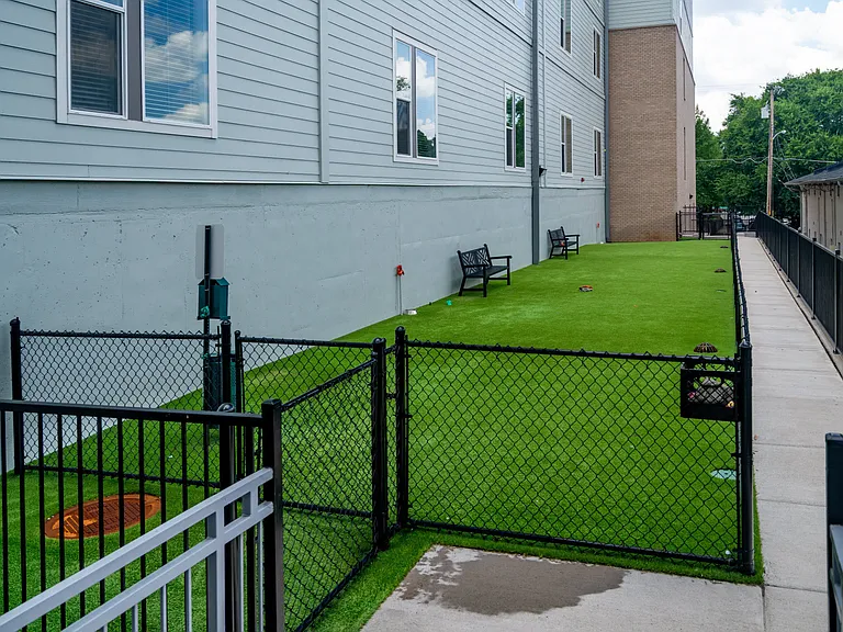 IMT 8 South — Photo 27