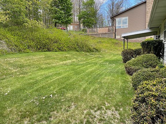 4th image of 205 Skye Island Dr