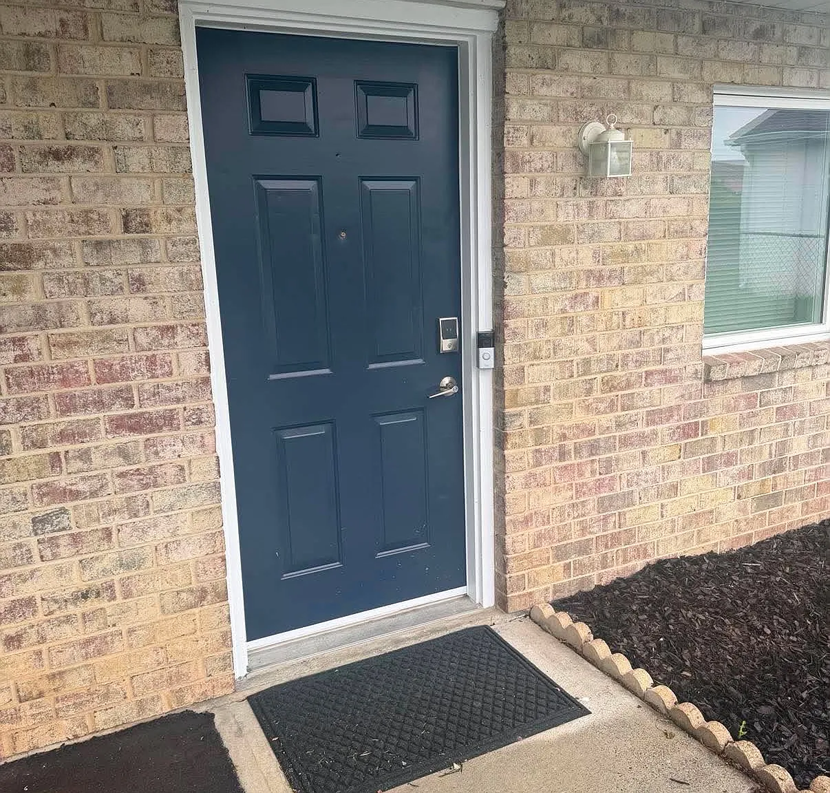 2 bed, 680 sqft, $1,500 — Photo 2