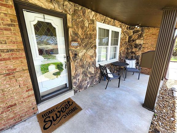 5th image of 3232 Erin Dr