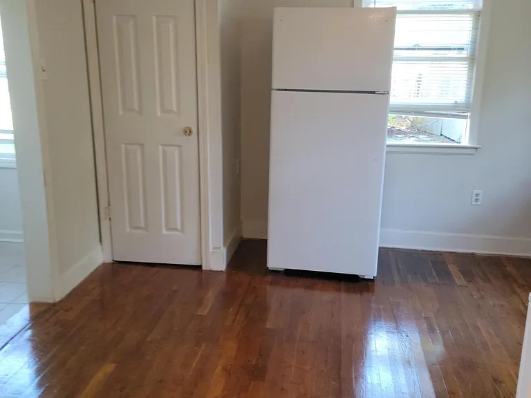 kitchen/ dinning room