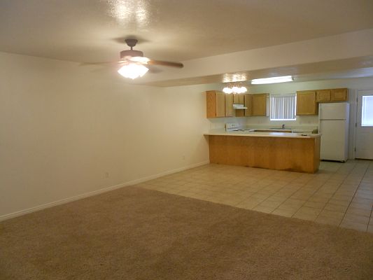 4th image of 745 N 195 W