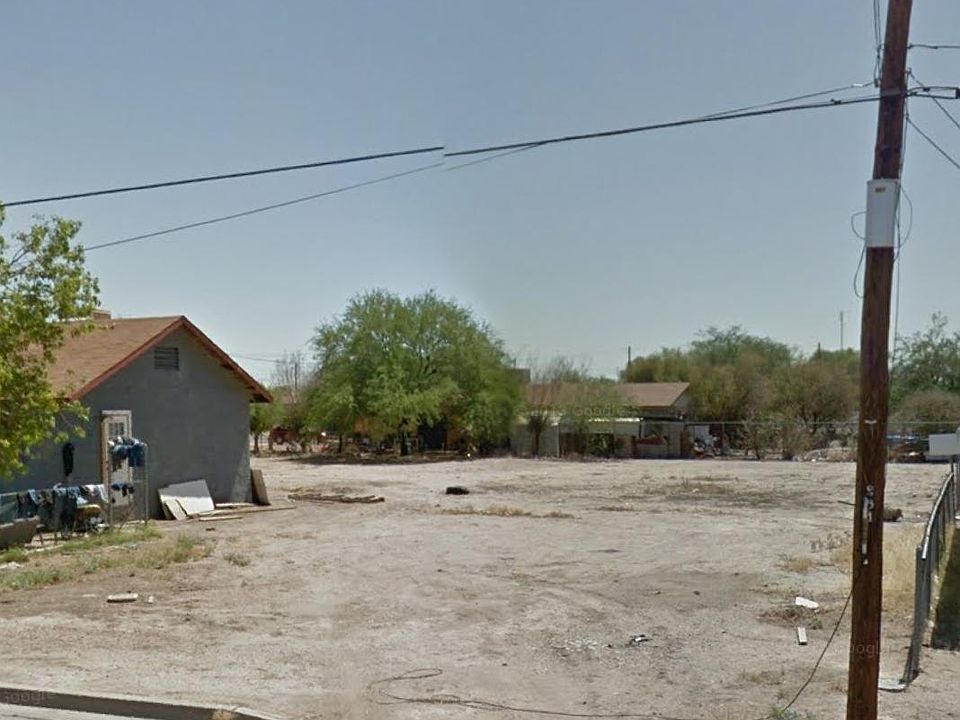 1st image of 807 N D St Lot 4