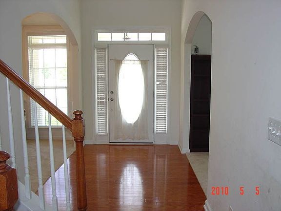3rd image of 1083 Tranquil Lake Dr
