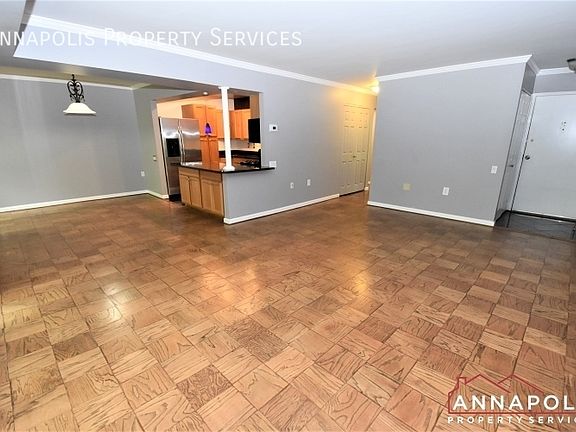 4th image of 794 Fairview Ave APT D
