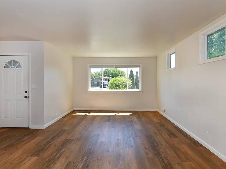 22 Patrick Ct — Photo 6