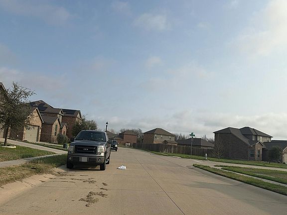 4th image of 1610 Kim Loan Dr