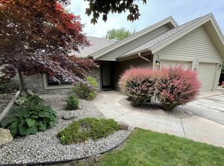 3805 Ridgeway Pl, Traverse City, MI 49684